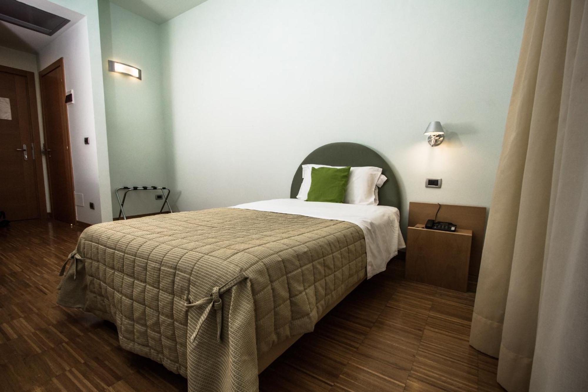 Grand Hotel Garden Barile Chambre photo